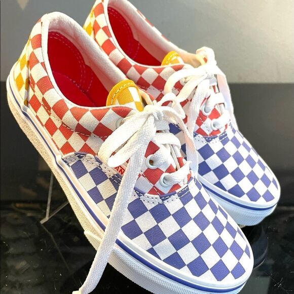 New Vans Off the Wall Master Multi-Colored Checkered Low Top Youth Sneakers 2.5Y - Picture 3 of 11